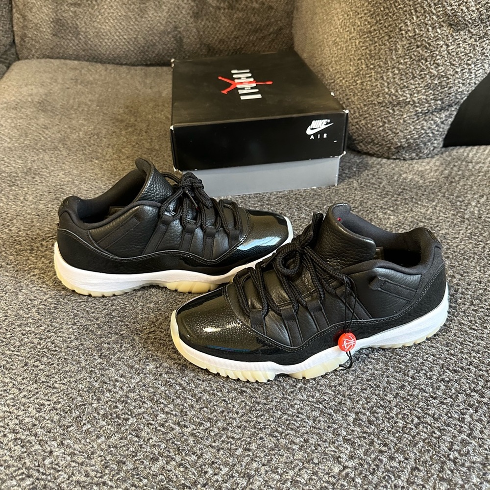 Jordan 11 Retro Low 72-10